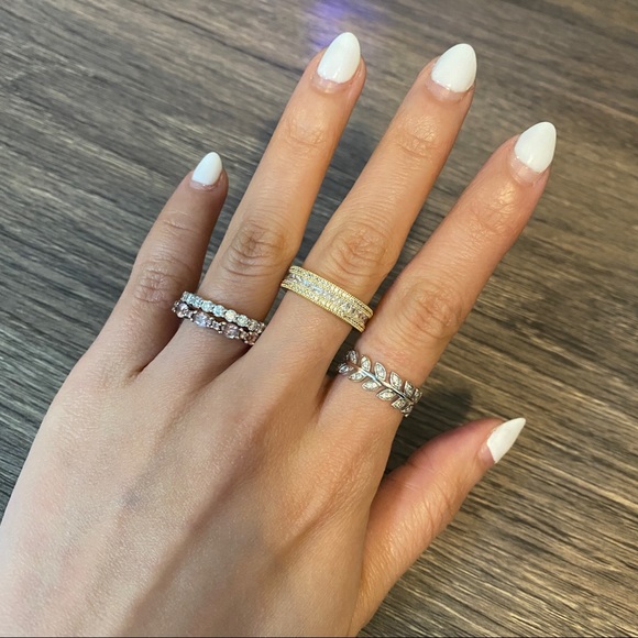 SHASHI Bianca 18K Vermeil Ring - Picture 4 of 5